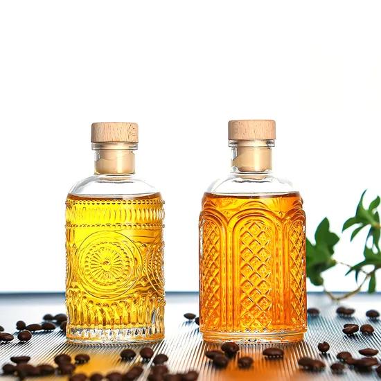 200ml glass bottles in clear and amber glass for spirits