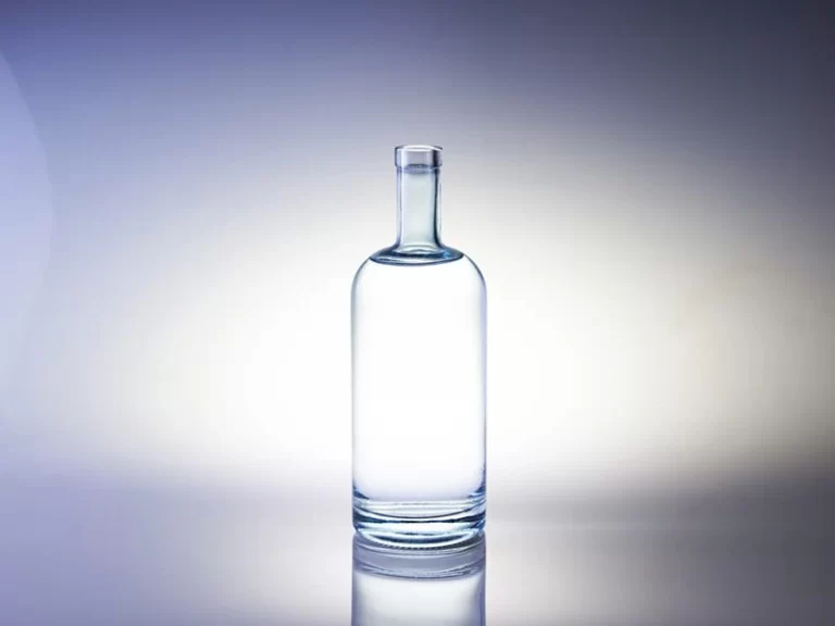 750ml rum glass bottle
