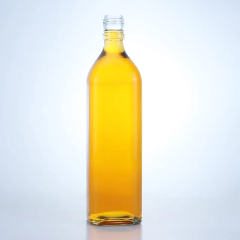331- 750ml clear square tall spirits glass bottle with screw top